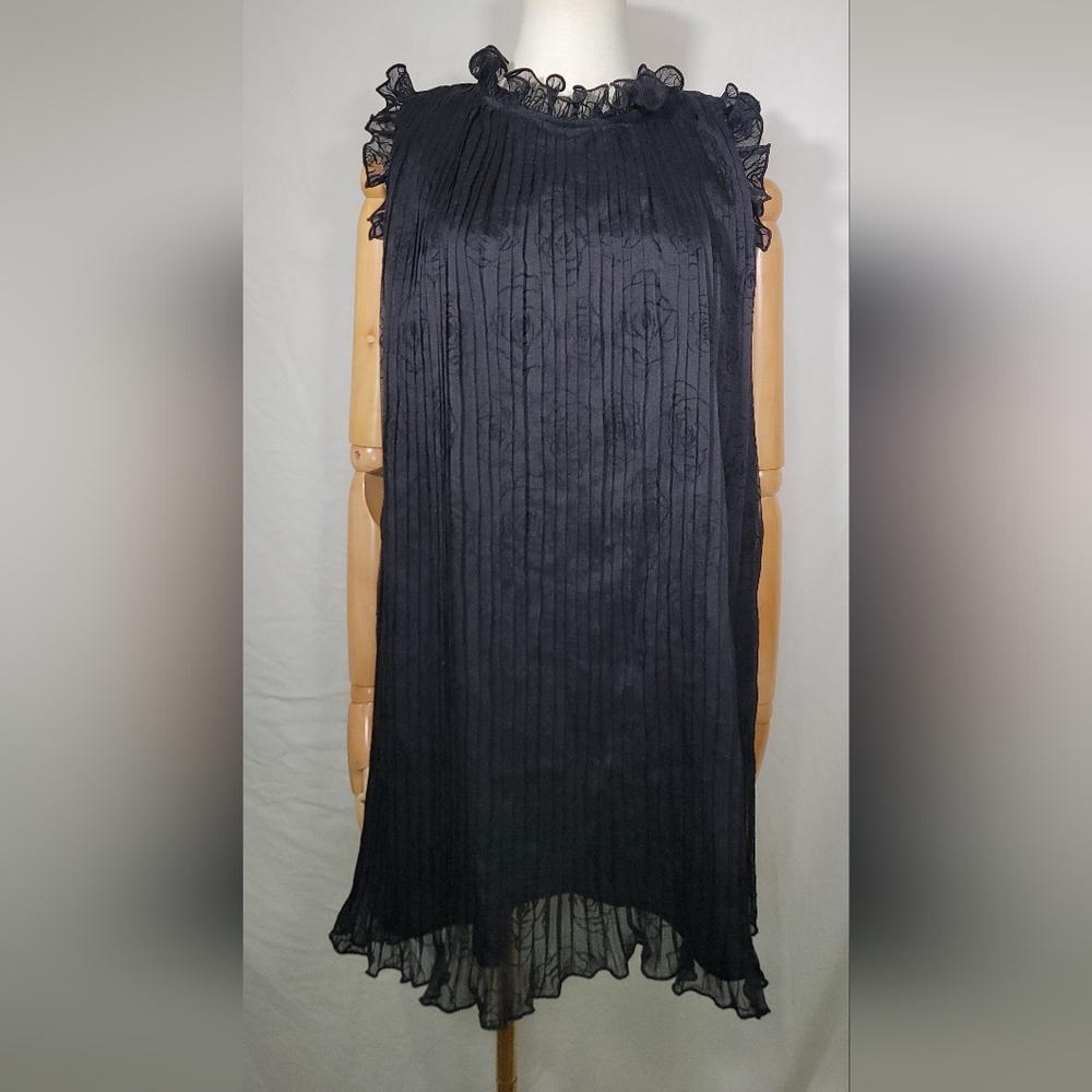 NWT Lush Tulle Sleeveless Mini Dress, Size Small